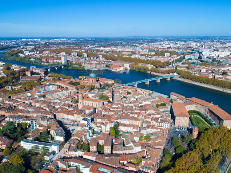 La rgion Midi-Pyrnes a la particularit d'offrir le meilleur rapport qualit-prix pour un investissement immobilier neuf notamment  Toulouse. | Fotolia
