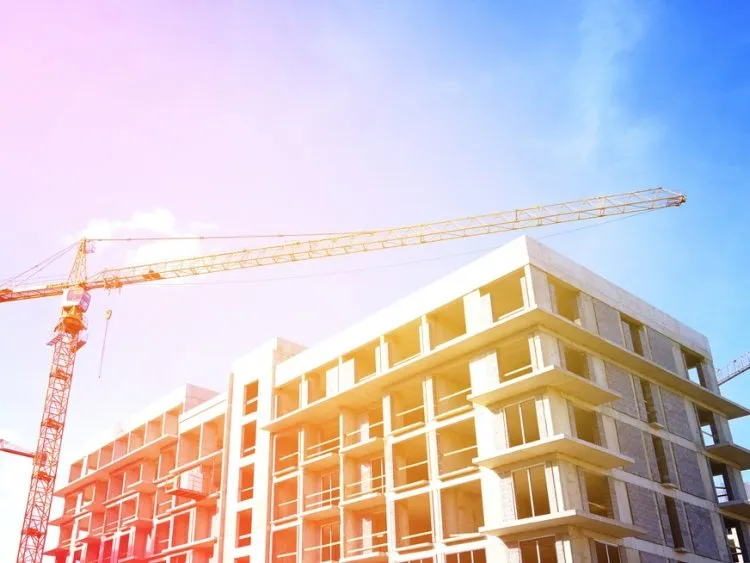 Construction : le spectaculaire rebond des permis de construire en mars est-il le signe d'une réelle reprise ?