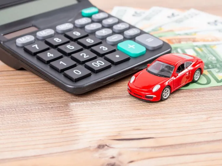 Comment déclarer un parking aux impôts ?