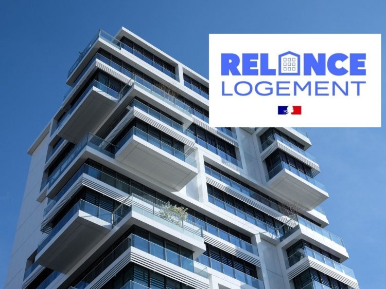 Le plan « Relance Logement » a pour objectif de construire 2 millions de logements d’ici 2030, soit 400 000 logements neufs par an.