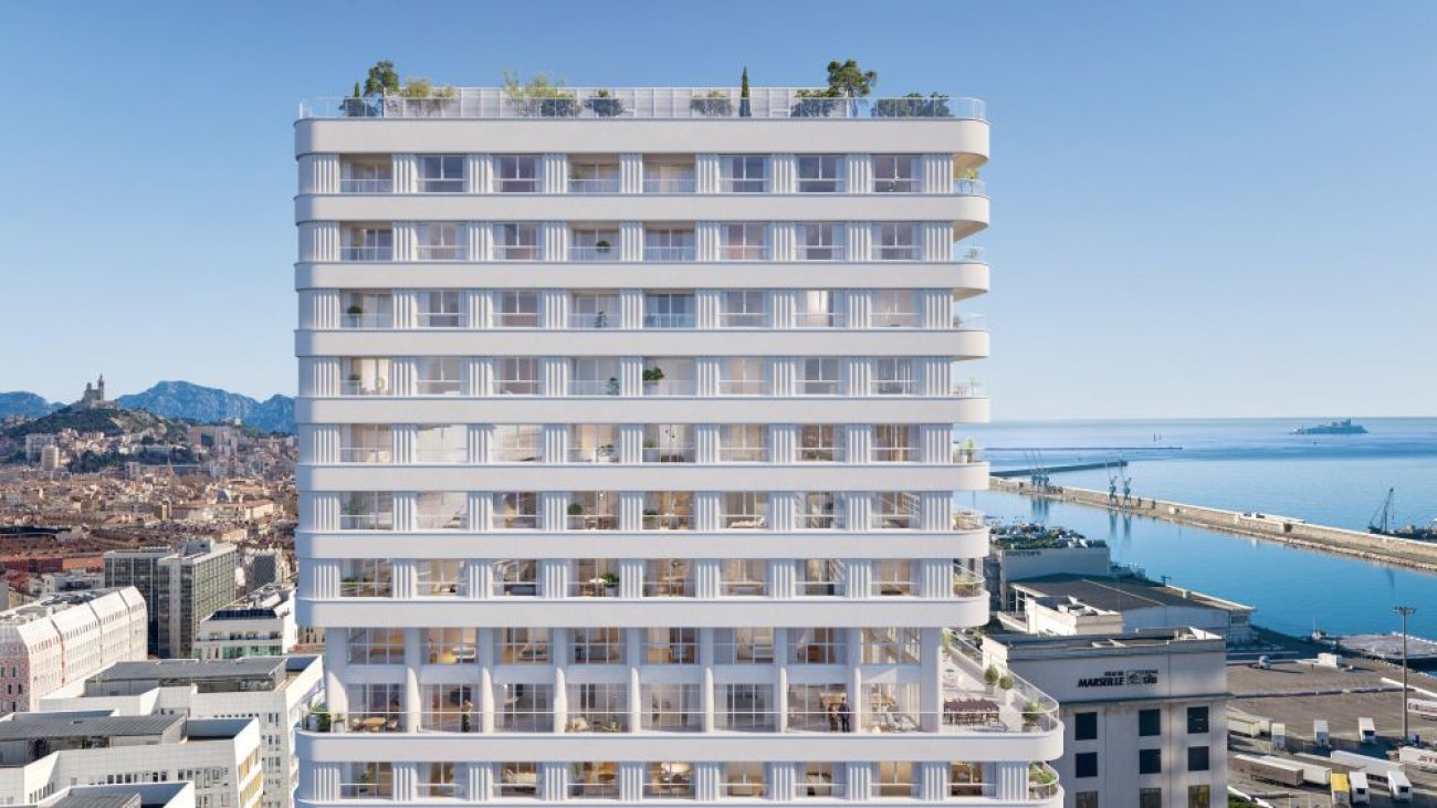 DIAPORAMA : Tour M99 sur les quais d'Arenc, un nouvel emblème architectural pour Marseille