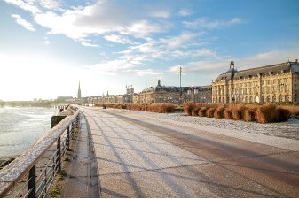 L'immobilier neuf en Aquitaine est tir par Bordeaux et sa mtropole, mais pas seulement. D'autres territoires offrent des possibilits pour investir.