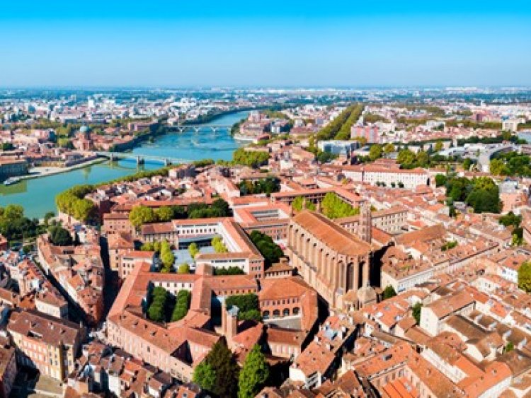 Quel est le prix d'un appartement neuf  Toulouse en 2025 ? Et que prvoir pour 2026 ?