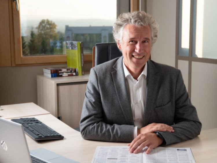 Nicolas Bonnet, directeur fénéral d’Imotis et Artis, évoque les signaux de reprise et les défis du marché immobilier neuf en Haute-Savoie.