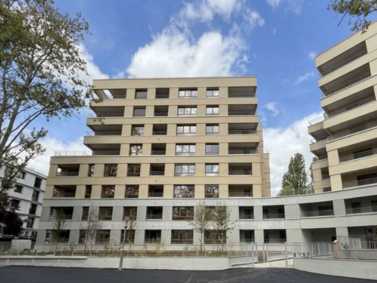 M&eacute;tamorphose / Epinay-sur-Seine / Icade