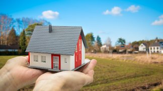 Terrain constructible à Donzere